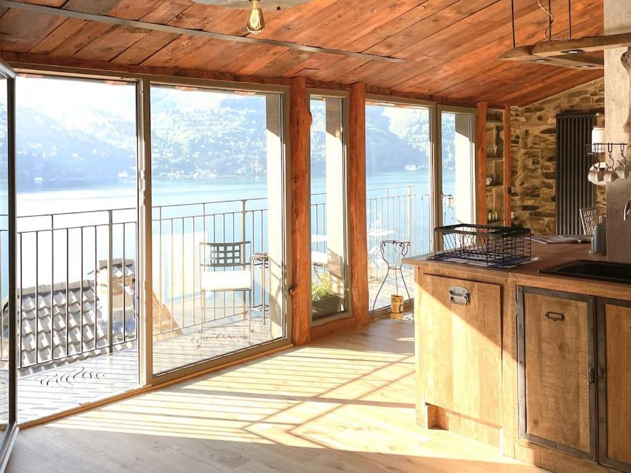 Romantic Home Stone With Amazing View Lake Of Como And Oleandra Laglio Eksteriør bilde